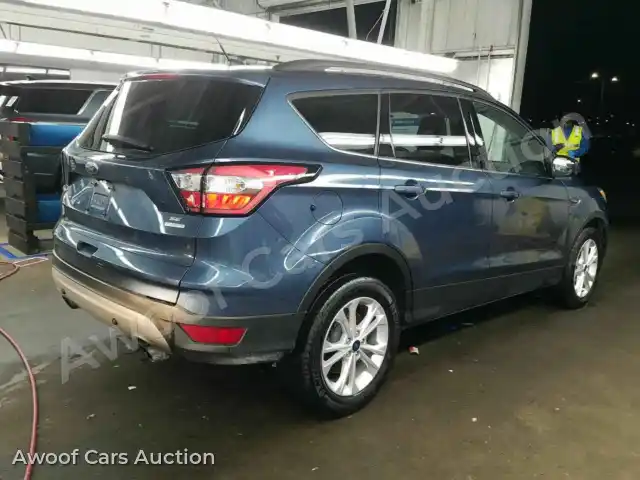 2018 Ford Escape 1FMCU0GD7JUB47786 — Manheim auction photo 2