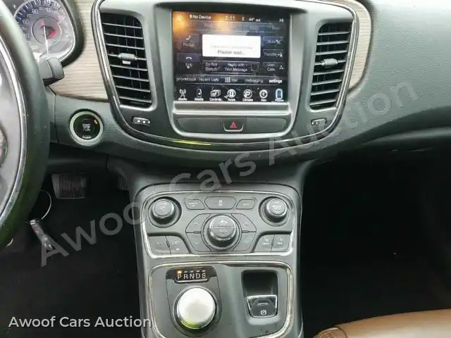 2016 Chrysler 200 1C3CCCCG1GN134130 — Manheim auction photo 4
