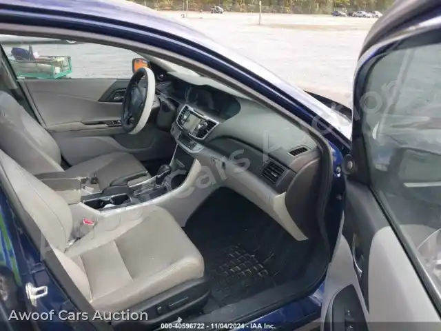 2013 Honda Accord 1HGCR3F80DA002771 — photo 5 de la vente Iaai
