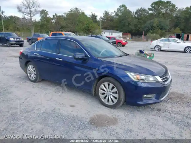 2013 Honda Accord 1HGCR3F80DA002771 — photo 1 de la vente Iaai