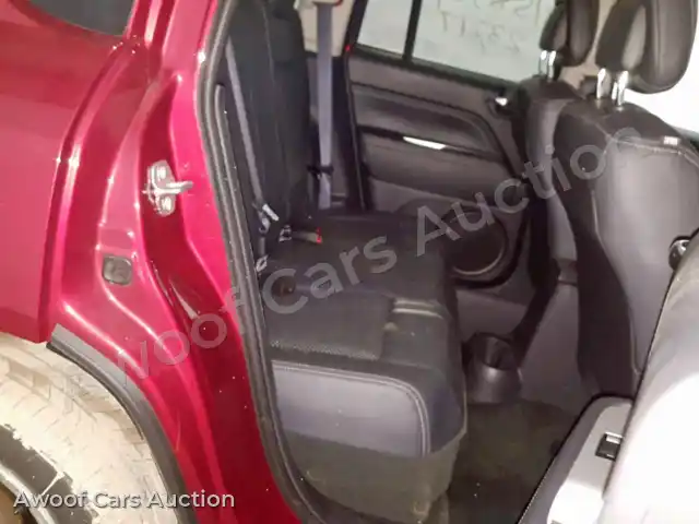 2014 Jeep Compass Latitude 1C4NJDEB7ED647001 — Copart auction photo 6