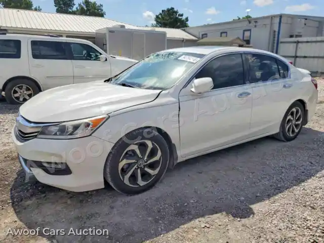 2017 Honda Accord 1HGCR3F83HA043255 — hoton gwanjo Copart na 1