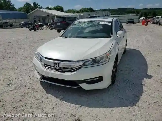 2017 Honda Accord 1HGCR3F83HA043255 — hoton gwanjo Copart na 13