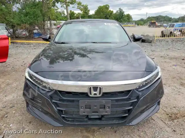 2018 Honda Accord 1HGCV2F95JA017941 — photo 5 de la vente Copart