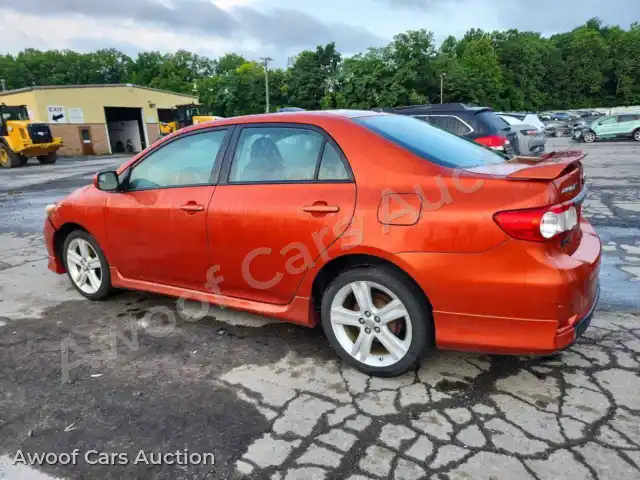 2013 Toyota Corolla 2T1BU4EE0DC081604 — Copart auction photo 2