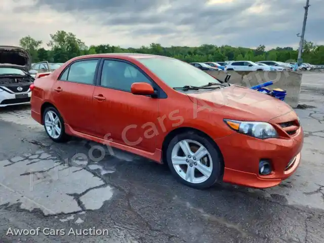 2013 Toyota Corolla 2T1BU4EE0DC081604 — Copart auction photo 4