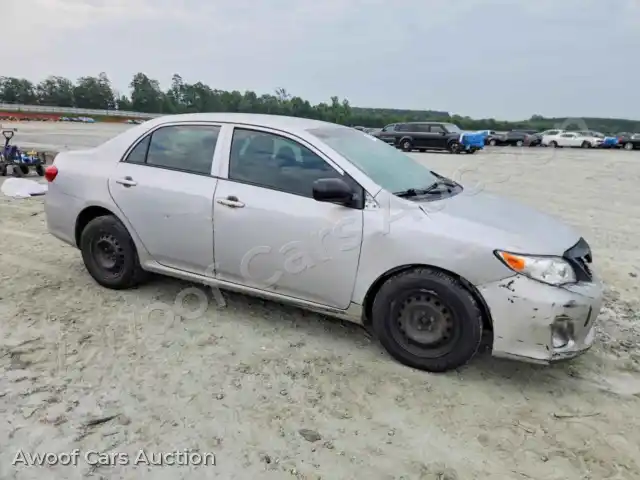 2013 Toyota Corolla 2T1BU4EE9DC919645 — Copart auction photo 4