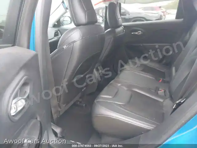 2020 Jeep Cherokee 1C4PJLLB5LD560913 — Iaai auction photo 8
