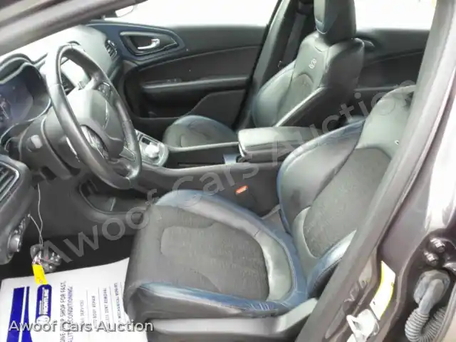 2015 Chrysler 200 1C3CCCDGXFN630329 — photo 3 de la vente Manheim