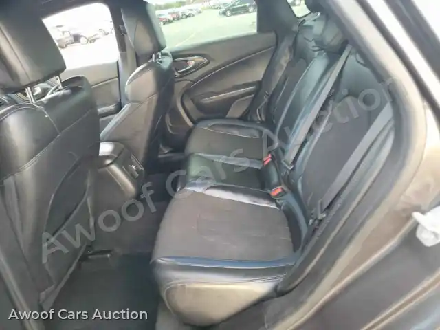 2015 Chrysler 200 1C3CCCDGXFN630329 — photo 13 de la vente Manheim
