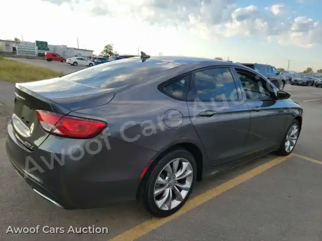 2015 Chrysler 200 1C3CCCDGXFN630329 — photo 4 de la vente Manheim