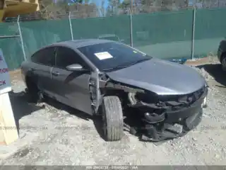 2016 Chrysler 200