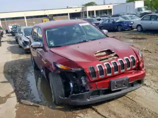 2015 Jeep Cherokee S