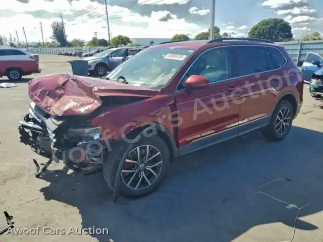 2018 Volkswagen Tiguan 3VV3B7AX3JM191375 — Copart auction photo 1