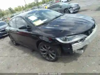 2015 Chrysler 200
