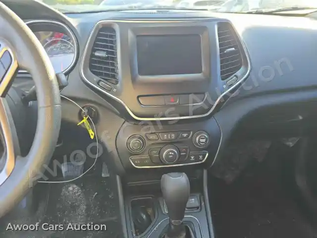 2020 Jeep Cherokee 1C4PJLCB4LD625931 — hoton gwanjo Manheim na 11