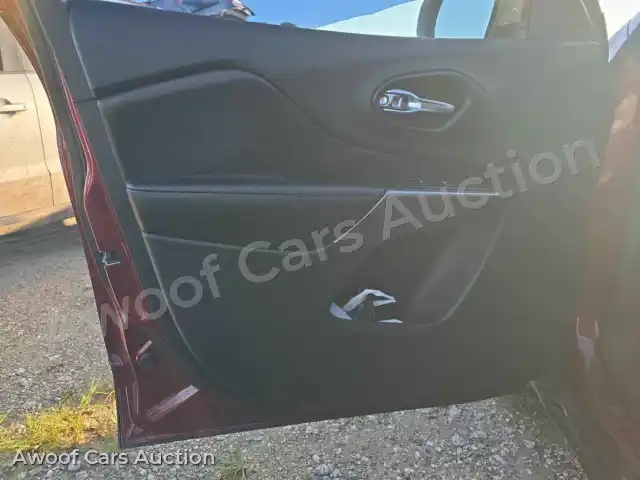 2020 Jeep Cherokee 1C4PJLCB4LD625931 — hoton gwanjo Manheim na 9
