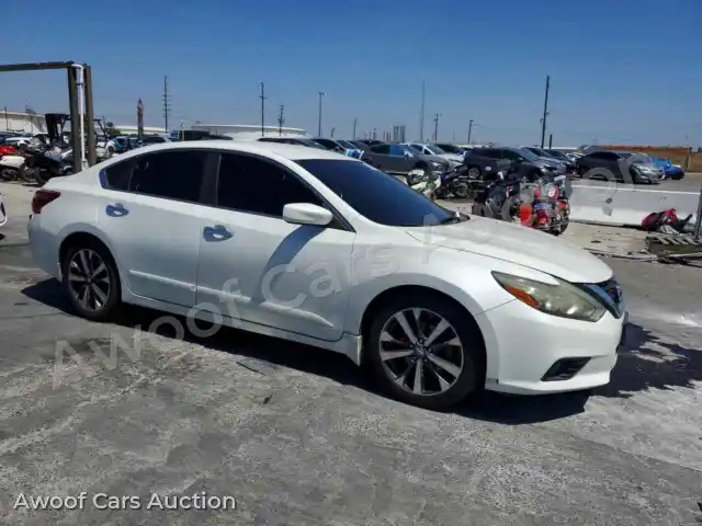 2017 Nissan Altima 1N4AL3AP7HN347807 — Copart auction photo 4