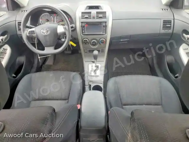 2013 Toyota Corolla 2T1BU4EE9DC925798 — Copart auction photo 8