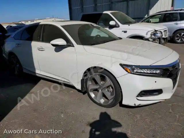 2018 Honda Accord 1HGCV1F95JA013432 — photo 4 de la vente Copart