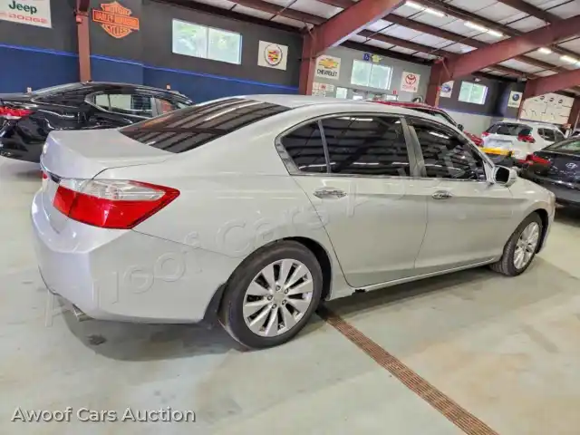 2013 Honda Accord 1HGCR2F72DA028936 — Copart auction photo 3