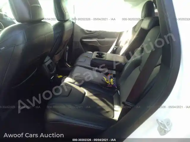 2019 Jeep Cherokee 1C4PJLDB8KD347953 — photo 8 de la vente Iaai
