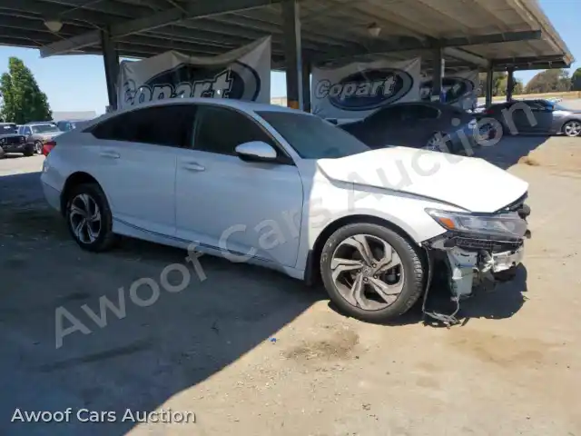 2018 Honda Accord 1HGCV1F56JA133883 — photo 4 de la vente Copart