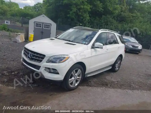 2013 Mercedes-Benz ML 350 4JGDA5HB4DA165479 — Iaai auction photo 2