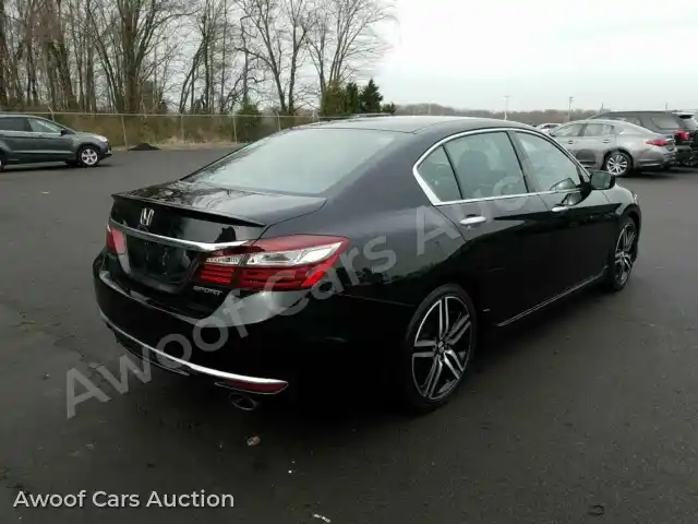 2017 Honda Accord 1HGCR2F51HA142088 — Manheim auction photo 2
