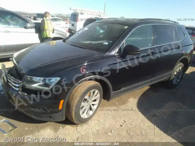 2018 Volkswagen Tiguan 3VV3B7AX3JM045056 — Iaai auction photo 2