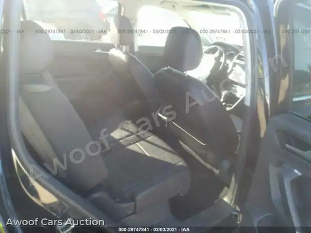 2018 Volkswagen Tiguan 3VV3B7AX3JM045056 — Iaai auction photo 8