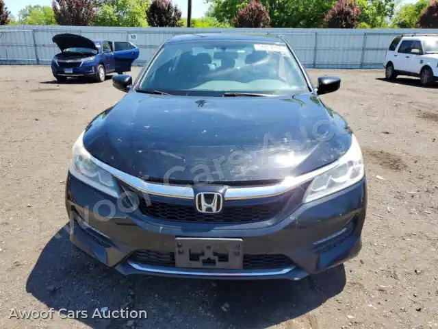 2017 Honda Accord 1HGCR2F11HA087963 — Copart auction photo 5