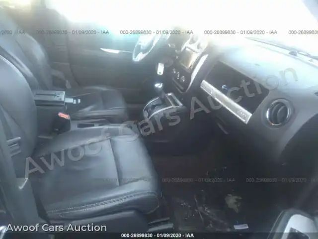 2016 Jeep Compass 1C4NJCEA5GD590155 — Iaai auction photo 5