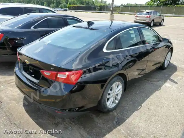 2016 Chevrolet Malibu 1G1ZE5ST1GF178982 — Manheim auction photo 4