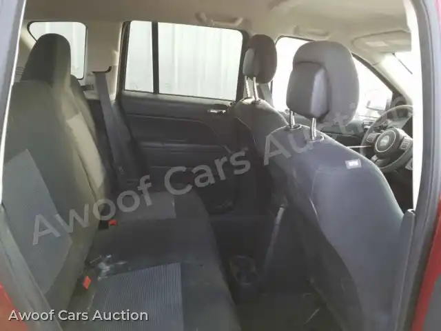 2016 Jeep Compass 1C4NJDBBXGD658484 — Copart auction photo 6