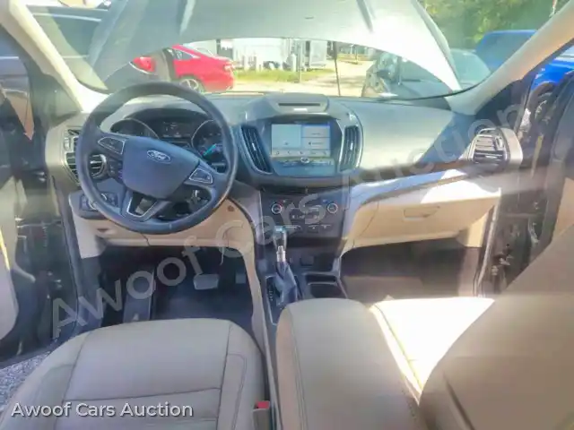 2017 Ford Escape 1FMCU9G90HUC73210 — Copart auction photo 9