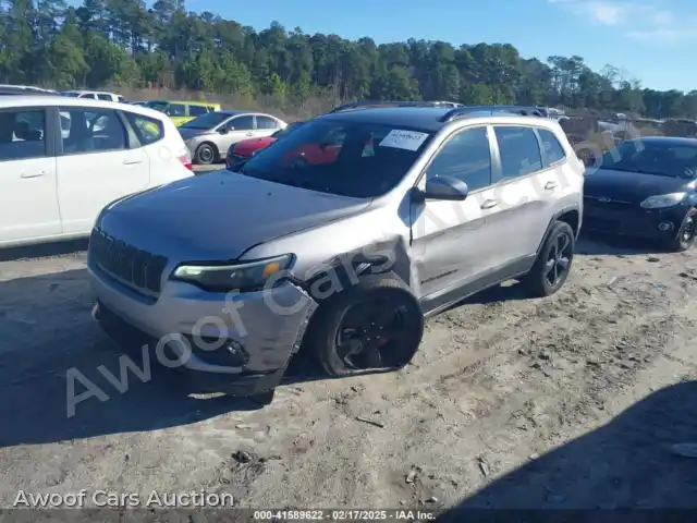 2019 Jeep Cherokee 1C4PJLLB0KD448373 — Iaai auction photo 2