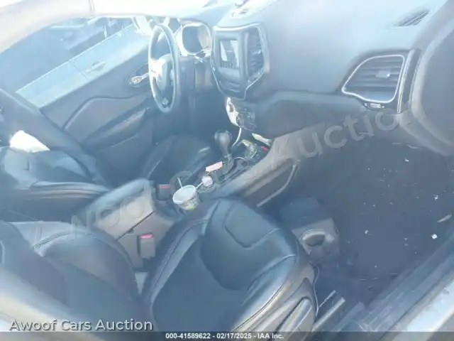 2019 Jeep Cherokee 1C4PJLLB0KD448373 — Iaai auction photo 5