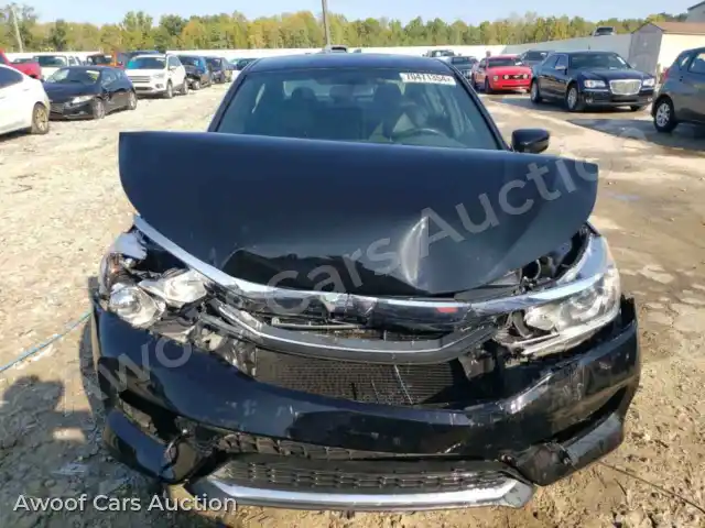 2017 Honda Accord 1HGCR2F55HA246972 — Copart auction photo 5