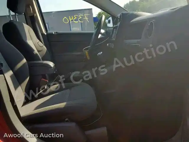 2013 Jeep Compass Sport 1C4NJDBB6DD280188 — photo 5 de la vente Copart