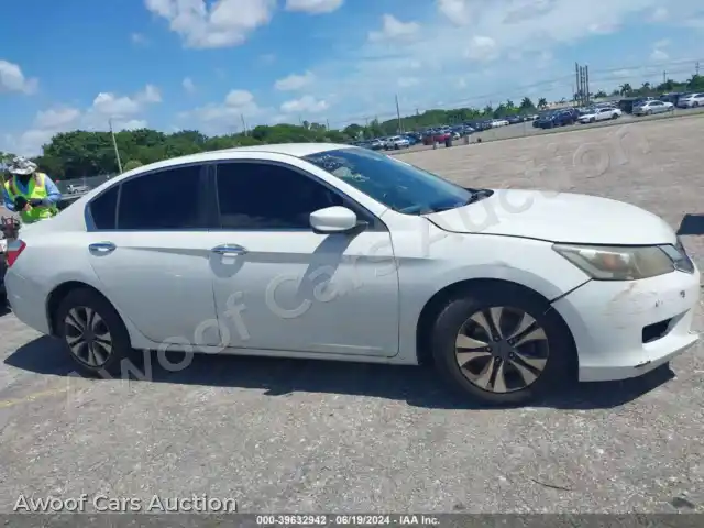 2015 Honda Accord 1HGCR2F57FA239325 — Iaai auction photo 13