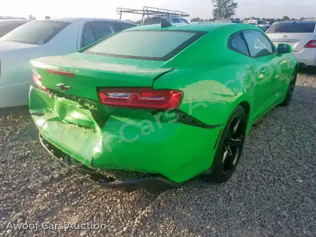 2017 Chevrolet Camaro 1G1FB1RX2H0202627 — Copart auction photo 4