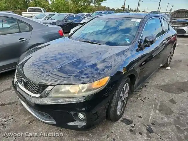 2013 Honda Accord 1HGCT1B88DA016025 — Manheim auction photo 1
