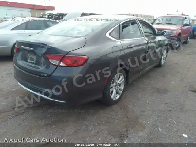2015 Chrysler 200 1C3CCCAB5FN557329 — Iaai auction photo 4