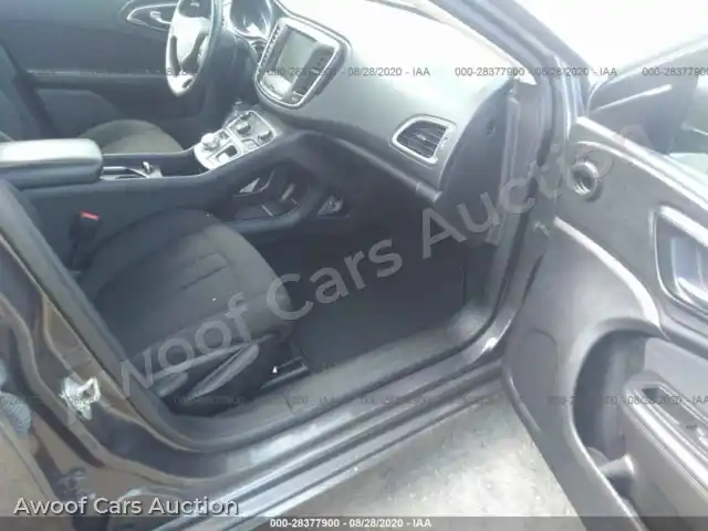 2015 Chrysler 200 1C3CCCAB9FN750454 — Iaai auction photo 5