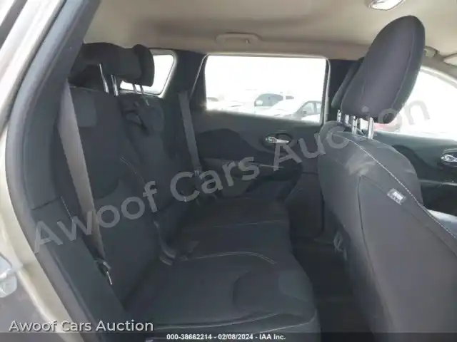 2016 Jeep Cherokee 1C4PJLCB2GW324472 — hoton gwanjo Iaai na 8