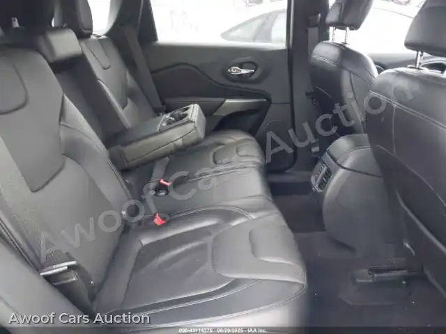 2019 Jeep Cherokee 1C4PJLDB7KD190545 — Iaai auction photo 8