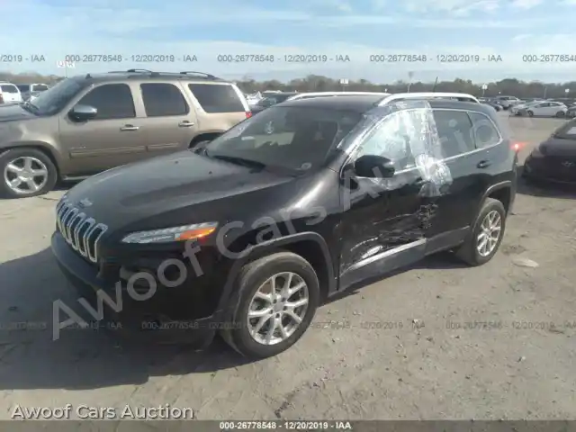 2018 Jeep Cherokee 1C4PJLLB5JD524023 — Iaai auction photo 2