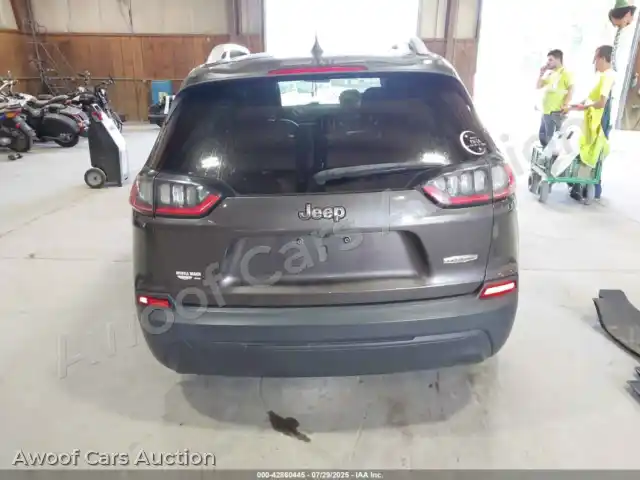 2019 Jeep Cherokee 1C4PJLLB4KD144270 — hoton gwanjo Iaai na 17