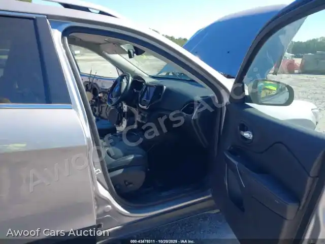 2019 Jeep Cherokee 1C4PJLDB7KD185054 — photo 5 de la vente Iaai